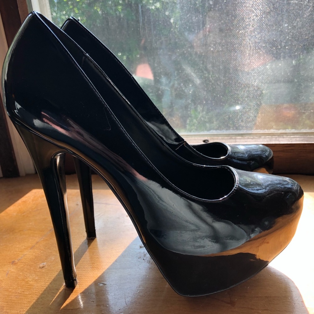 Stilleto platform